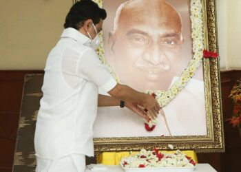 ஆதியின்  பதில்கள்