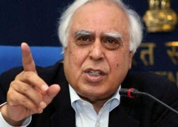 பா.ஜ.க.வுக்கு நாட்டை ஆள தெரியவில்லை! மூத்த காங்கிரஸ் தலைவர் கபில் சிபல் குற்றச்சாட்டு!