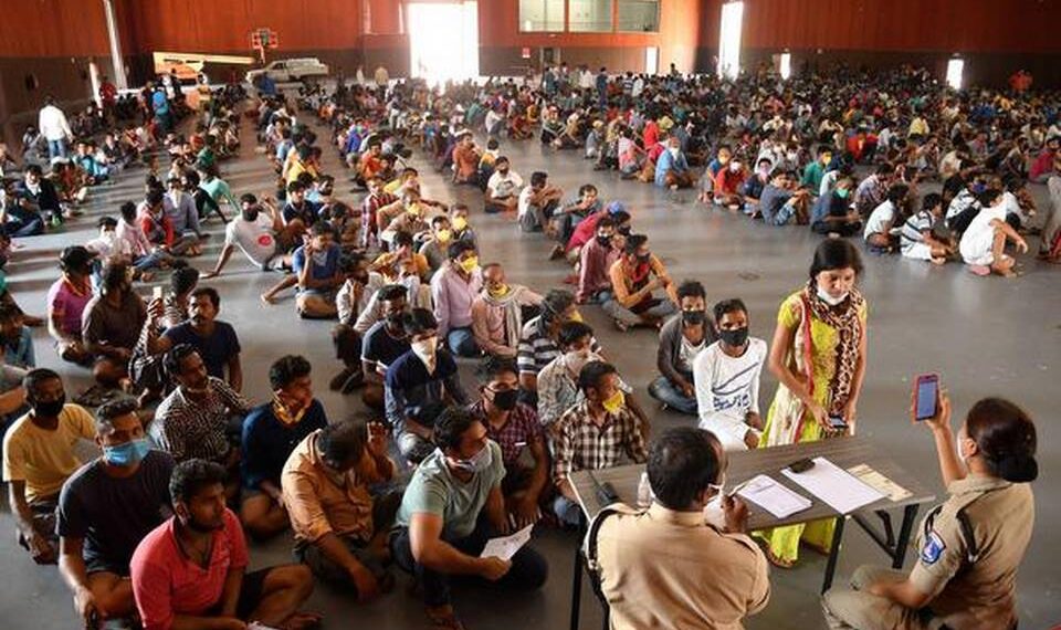 இழந்த வேலை வாய்ப்புகள் மீட்டெடுக்கப்படுமா?: சிஎம்ஐஇ ஆய்வில் விளக்கம்