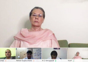 அகில இந்திய காங்கிரஸ் செயற்குழுக் கூட்டத்தில் நடந்தது என்ன?