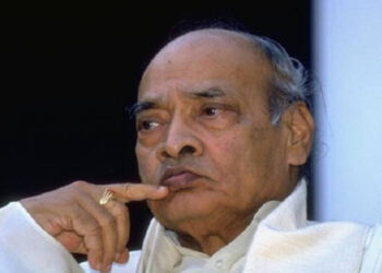 மசூதி இடிப்புக்கு பின் ராமர் கோயில் கட்ட அவசர சட்டம்:  காங்கிரஸ் அரசின் வரலாற்று சாதனை