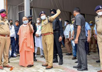 அயோத்தி பூமி பூஜைக்கு தூர்தர்ஷன் நேரலை: அதிகார துஷ்பிரயோகத்தின் உச்சம்