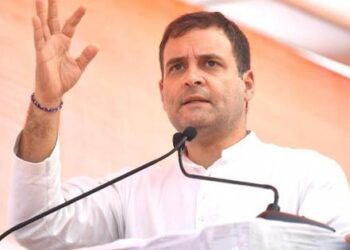 மோடிக்கு 8,400 கோடியில் விமானம்:; ராணுவ வீரர்களுக்குச் சாதாரண வாகனமா? : ராகுல் காந்தி கேள்வி