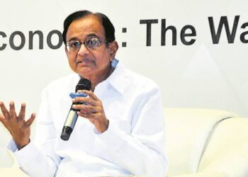 ”மலையைத் தோண்டி எலியைப் பிடிக்கும் பா.ஜ.க அரசு” : புதிய நிதித் தொகுப்புப் பற்றி ப.சிதம்பரம் விமர்சனம்