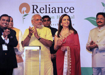 பொது முடக்கத்திலும் ஒரு மணி நேரத்துக்கு ரூ.90 கோடி சம்பாதித்த முகேஷ் அம்பானி