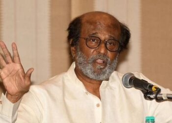 தோற்றுப் போன பஞ்ச் டயலாக் + ஒட்டுமொத்த முரண்பாடு = ரஜினிகாந்த்