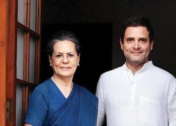 19 ஆண்டு அரசியல் பயணம் : ஆணாதிக்க சமுதாயத்தில் சாதனை படைத்த சோனியா காந்தி