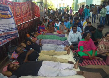 கொரோனவை எதிர்த்துப் போராடிய அரசு மருத்துவர்களின் ஊதிய உயர்வு கோரிக்கையை ஏற்காத எடப்பாடி அரசு! போராடும் மருத்துவர்களுக்கு ஆதரவாக தலைவர் கே.எஸ்.அழகிரி அறிக்கை