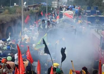 டெல்லி : பிரதமர் மோடியின் ஆழ்ந்த உறக்கத்தைக் கலைத்த விவசாயிகள் போராட்டம்