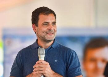 ”என் தந்தையைக் கொன்றவர்களை மன்னித்துவிட்டேன்” : வலியுடன் பகிர்ந்து கொண்ட ராகுல் காந்தி