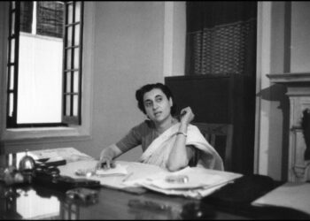 அன்னை இந்திராவின் காலச்சுவடுகள்! – அரிய புகைப்படங்களின் தொகுப்பு